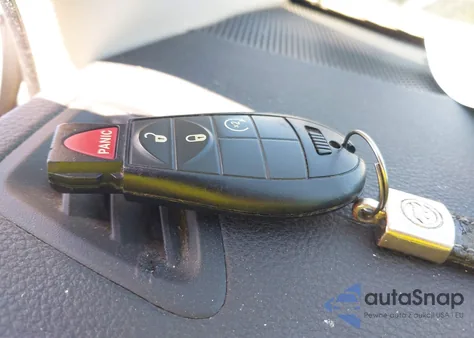 2014 Jeep Cherokee Latitude из США, поврежденный, VIN 1C4PJMCB1EW125920